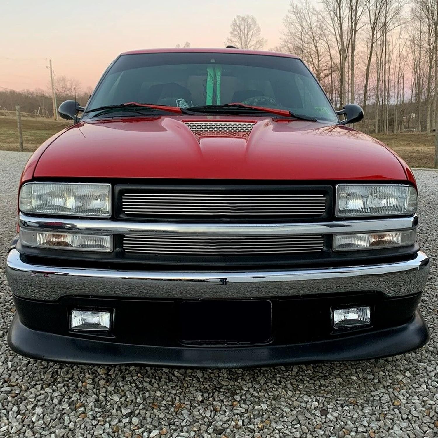 MR.GOP-Front Bumper Face Bar W/O Molding Holes Compatible with 1998-2004 Chevrolet S10 1998-2005 Blazer Replacement For GM1002368 15094048 Steel Chrome